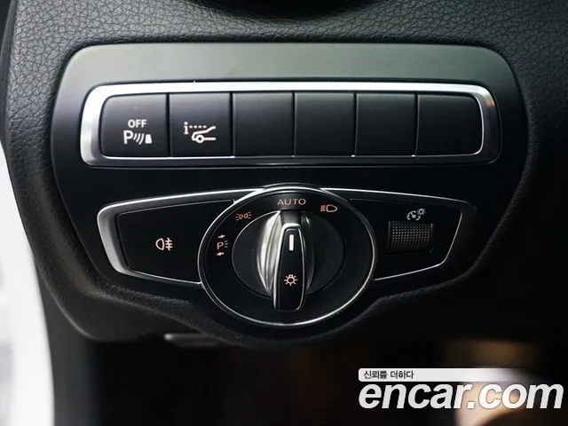 Mercedes-Benz C-Class 2018 — фото 7