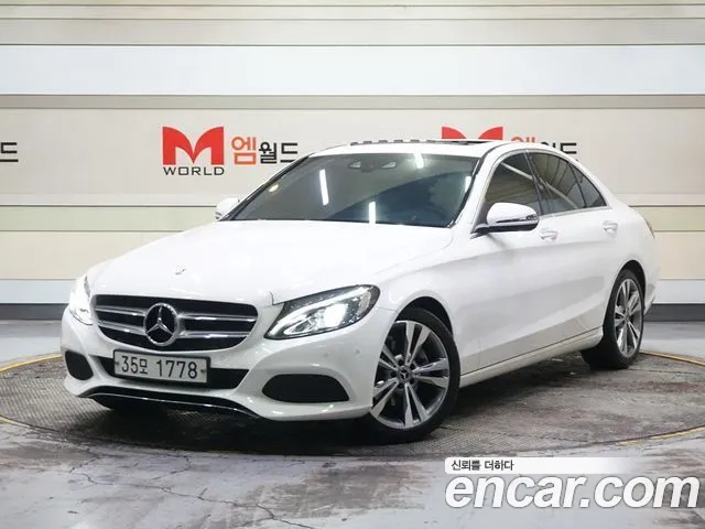 Mercedes-Benz C-Class 2018 — фото 13
