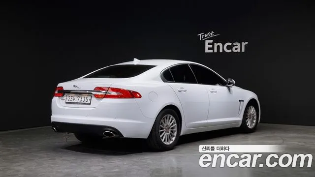 Jaguar XF 2014 — фото 2