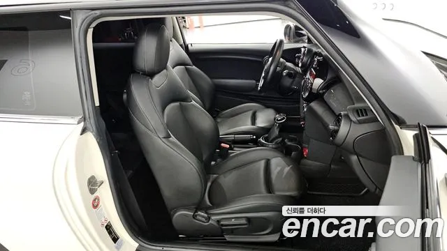 Mini Cooper 2015 — фото 10