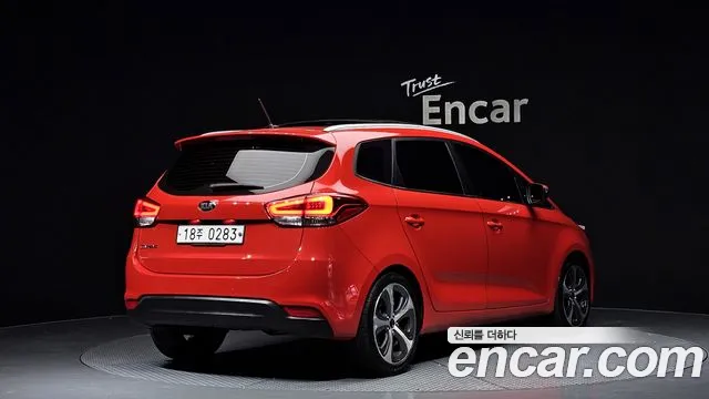 Kia Carens 2016 — фото 2