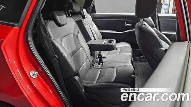 Kia Carens 2016 — фото 12
