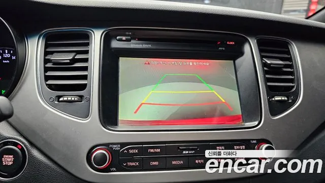 Kia Carens 2016 — фото 15