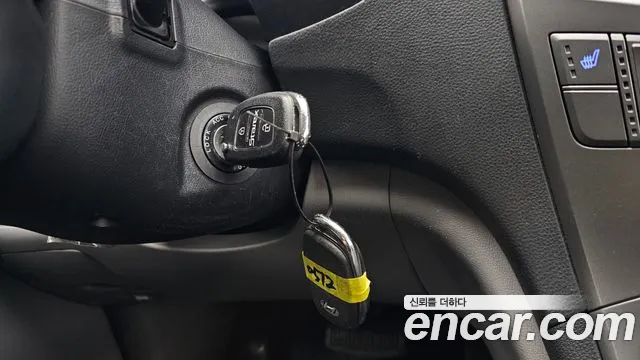 Hyundai Starex 2020 — фото 19