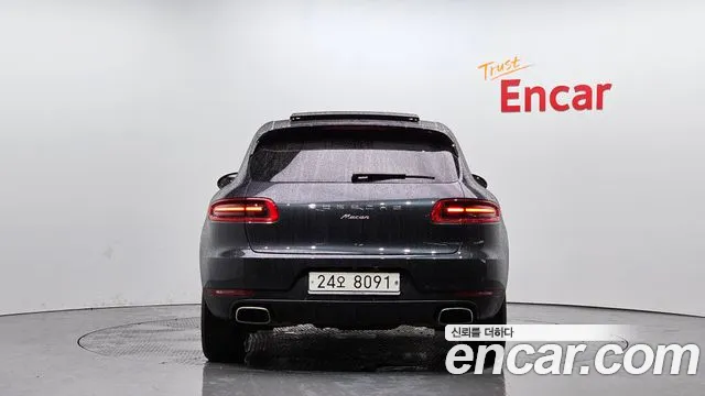 Porsche Macan 2018 — фото 4