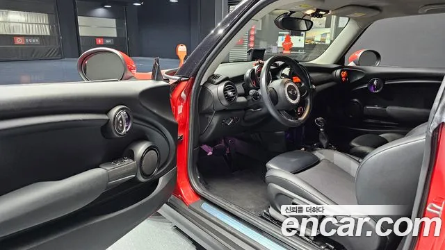 Mini Cooper 2015 — фото 11