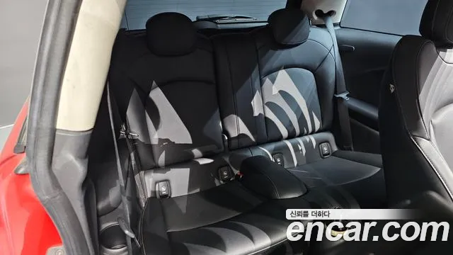 Mini Cooper 2015 — фото 12