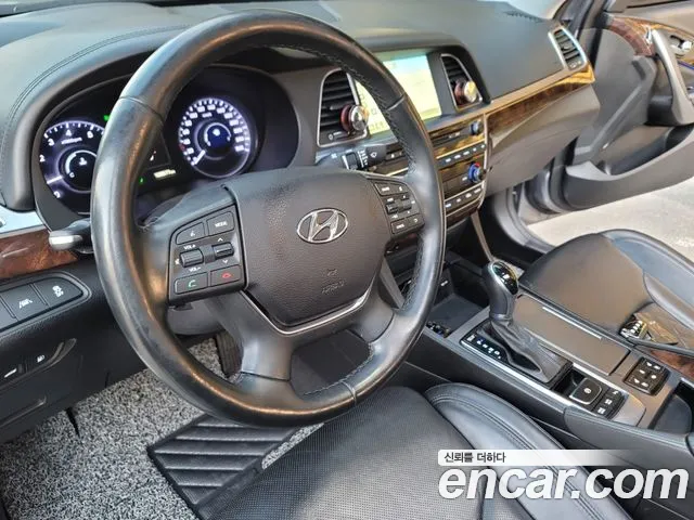 Hyundai Aslan 2017 — фото 13