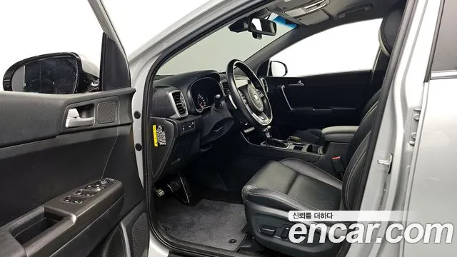 Kia Sportage 2019 — фото 11