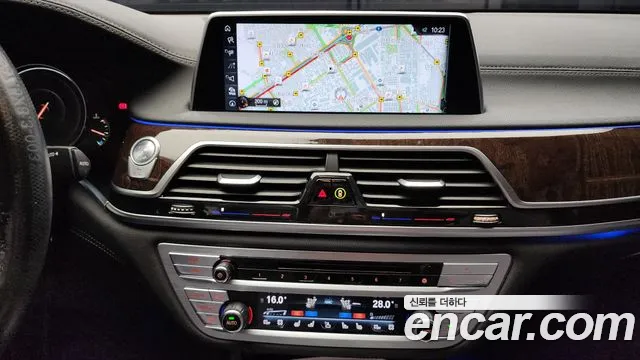 BMW 7-Series 2016 — фото 14