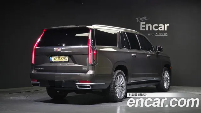 Cadillac Escalade 2021 — фото 2