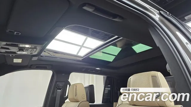Cadillac Escalade 2021 — фото 16