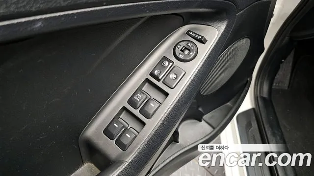 Kia K3 2015 — фото 15