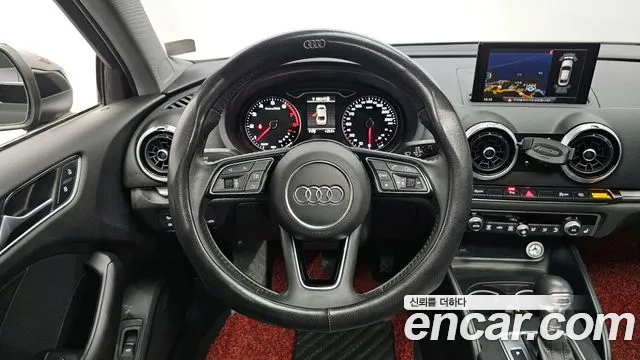 Audi A3 2018 — фото 13