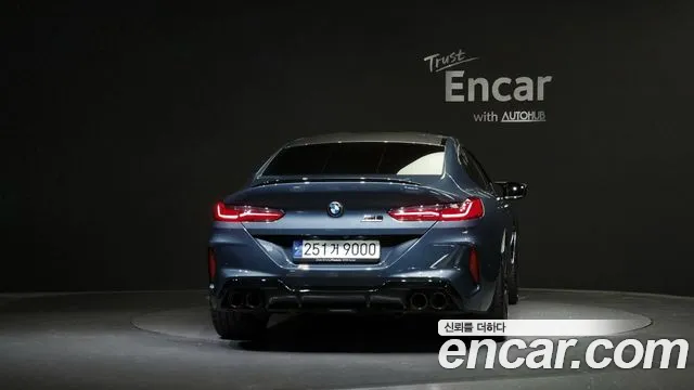 BMW M8 2020 — фото 4