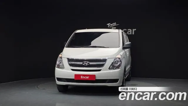 Hyundai Starex 2015 — фото 3