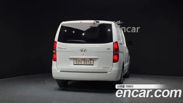 Hyundai Starex 2015 — фото 4