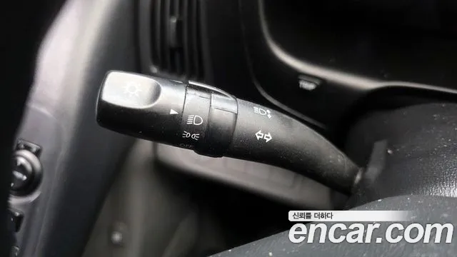 Hyundai Starex 2015 — фото 16