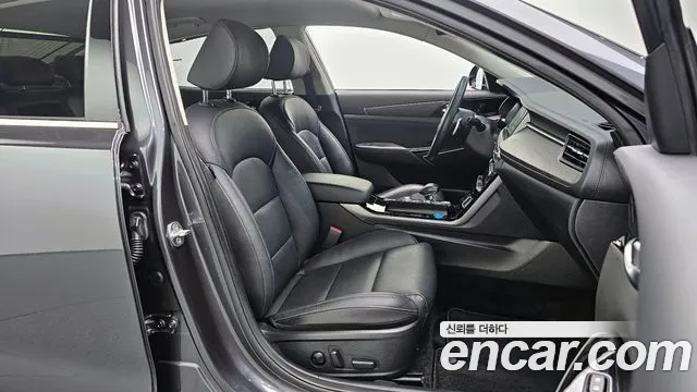 Kia K7 2020 — фото 10