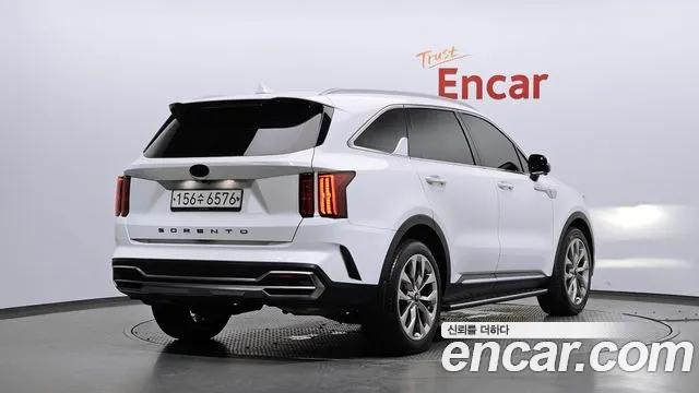 Kia Sorento 2021 — фото 2