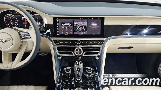 Bentley Flying Spur 2024 — фото 14