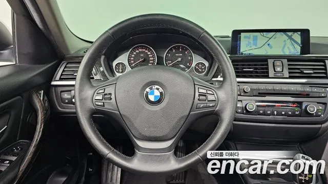 BMW 3-Series 2015 — фото 13