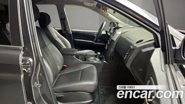 KG_Mobility_Ssangyong KORANDO 2018 — фото 11