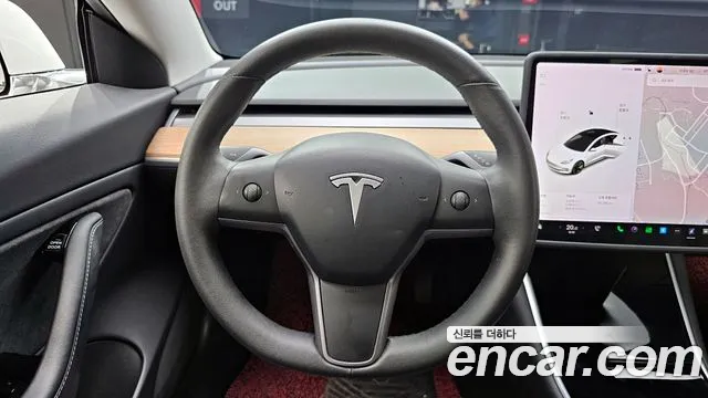 Tesla Model 3 2020 — фото 13