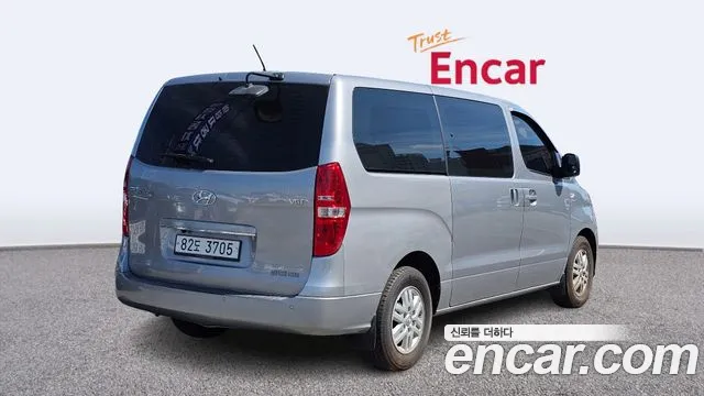 Hyundai Starex 2020 — фото 2