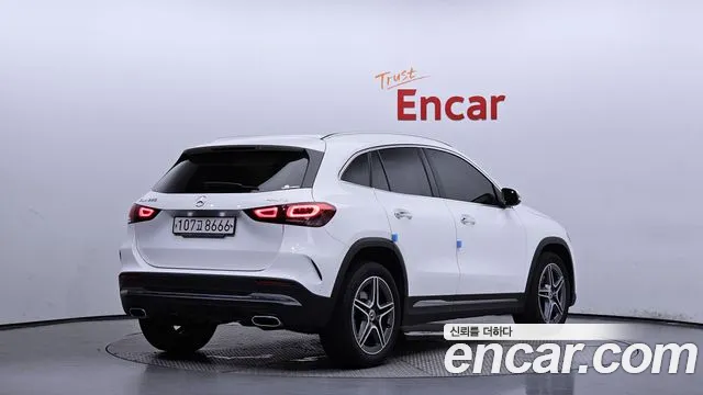 Mercedes-Benz GLA-Class 2021 — фото 2
