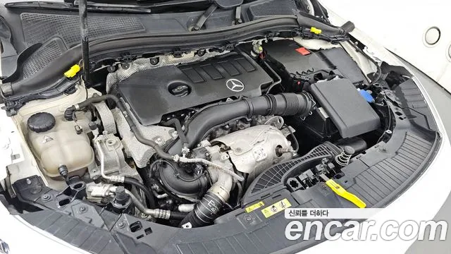 Mercedes-Benz GLA-Class 2021 — фото 6