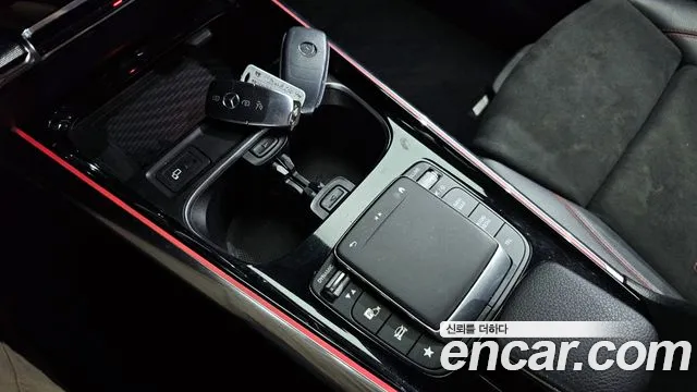 Mercedes-Benz GLA-Class 2021 — фото 18