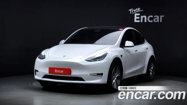 Tesla Model Y 2021 — фото 1