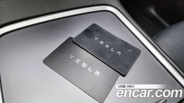 Tesla Model Y 2021 — фото 16