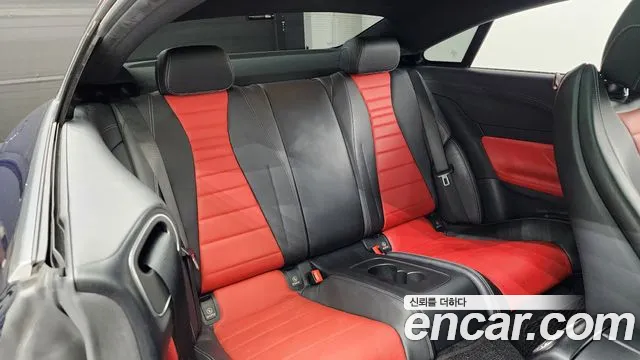 Mercedes-Benz E-Class 2017 — фото 12