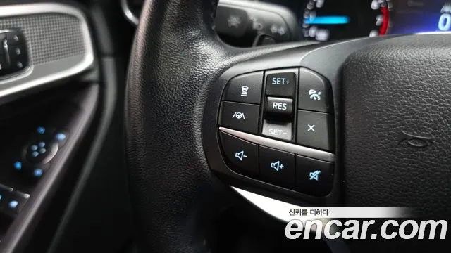 Ford Explorer 2020 — фото 19