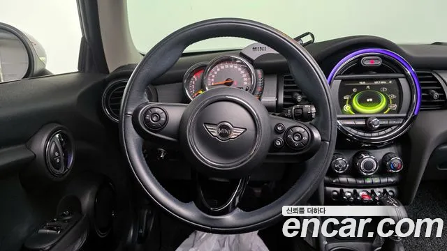 Mini Cooper 2016 — фото 13