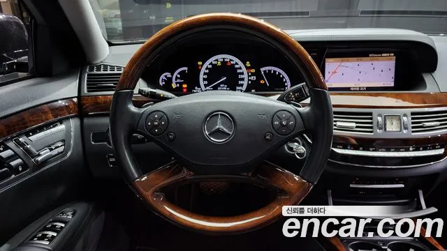 Mercedes-Benz S-Class 2011 — фото 13
