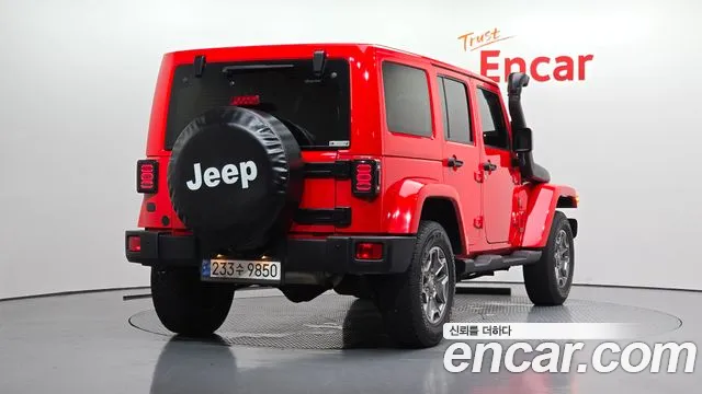 Jeep Wrangler 2017 — фото 2