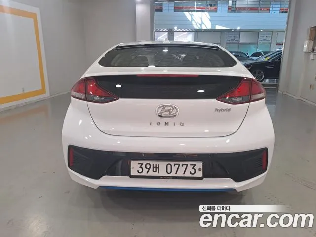 Hyundai Ioniq 2016 — фото 3