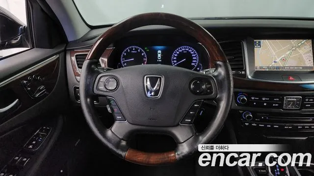 Hyundai Equus 2015 — фото 13