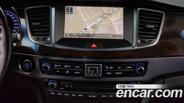 Hyundai Equus 2015 — фото 14