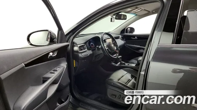 Kia Sorento 2018 — фото 10