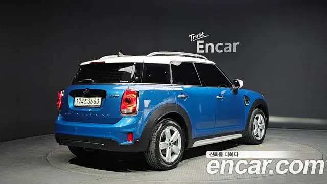 Mini Countryman 2020 — фото 2