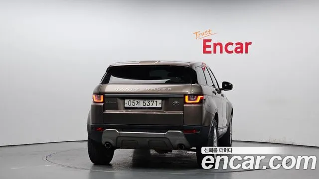 Land Rover Range Rover Evoque 2017 — фото 4