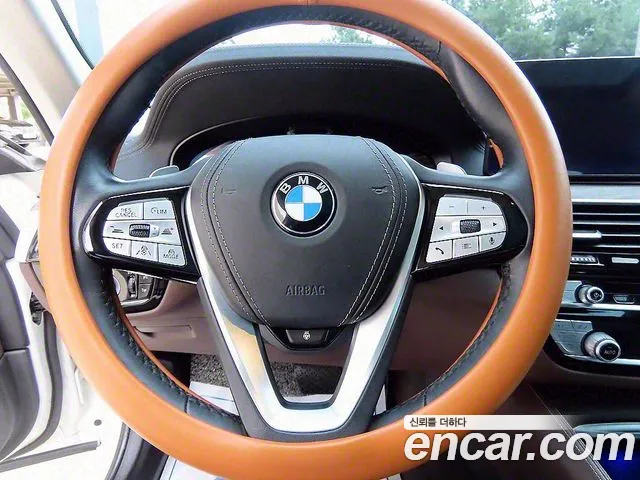 BMW 5-Series 2021 — фото 11