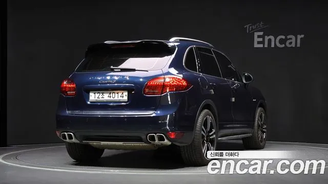 Porsche Cayenne 2014 — фото 2