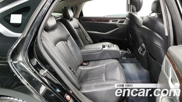 Hyundai Genesis 2015 — фото 12