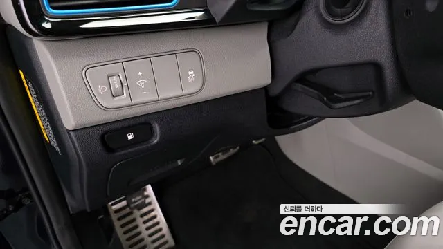 Kia Niro 2017 — фото 14
