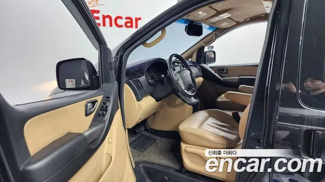 Hyundai Starex 2008 — фото 10